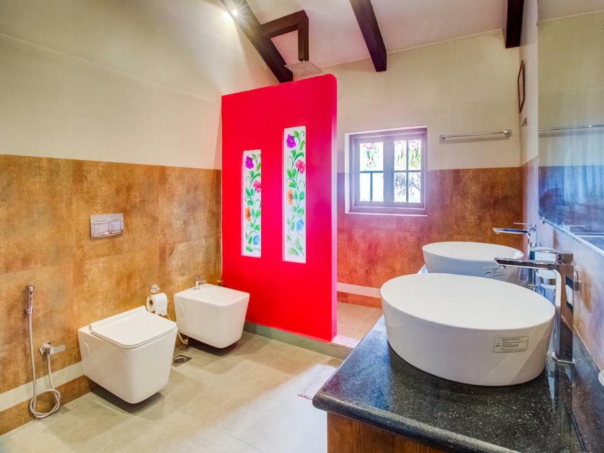 La Papa Resort Morjim Ngoại thất bức ảnh