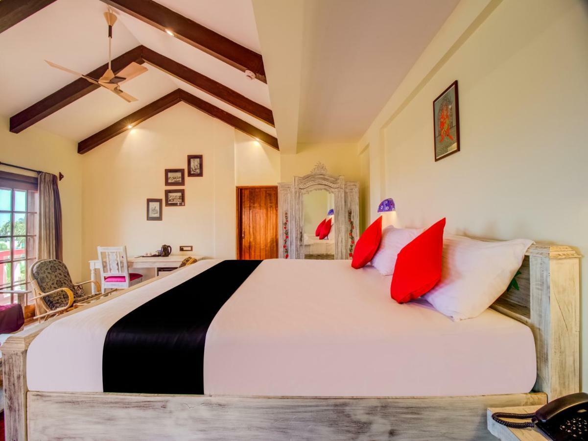 La Papa Resort Morjim Ngoại thất bức ảnh